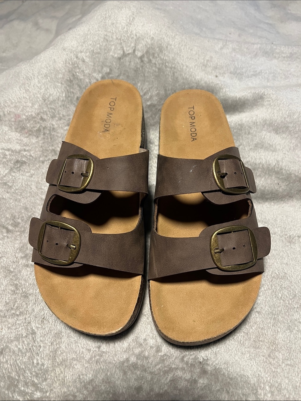 Women Top Moda brown double-buckle sandals